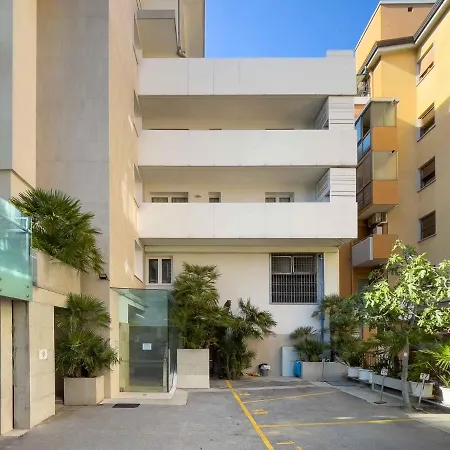 Apartament In Lignano 21708 *